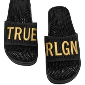 True Religion Slides ( brand new )